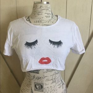 💋💋SHEIN Lips Cropped Tee💋💋